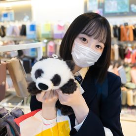 JKに見えるくらい童顔の女子