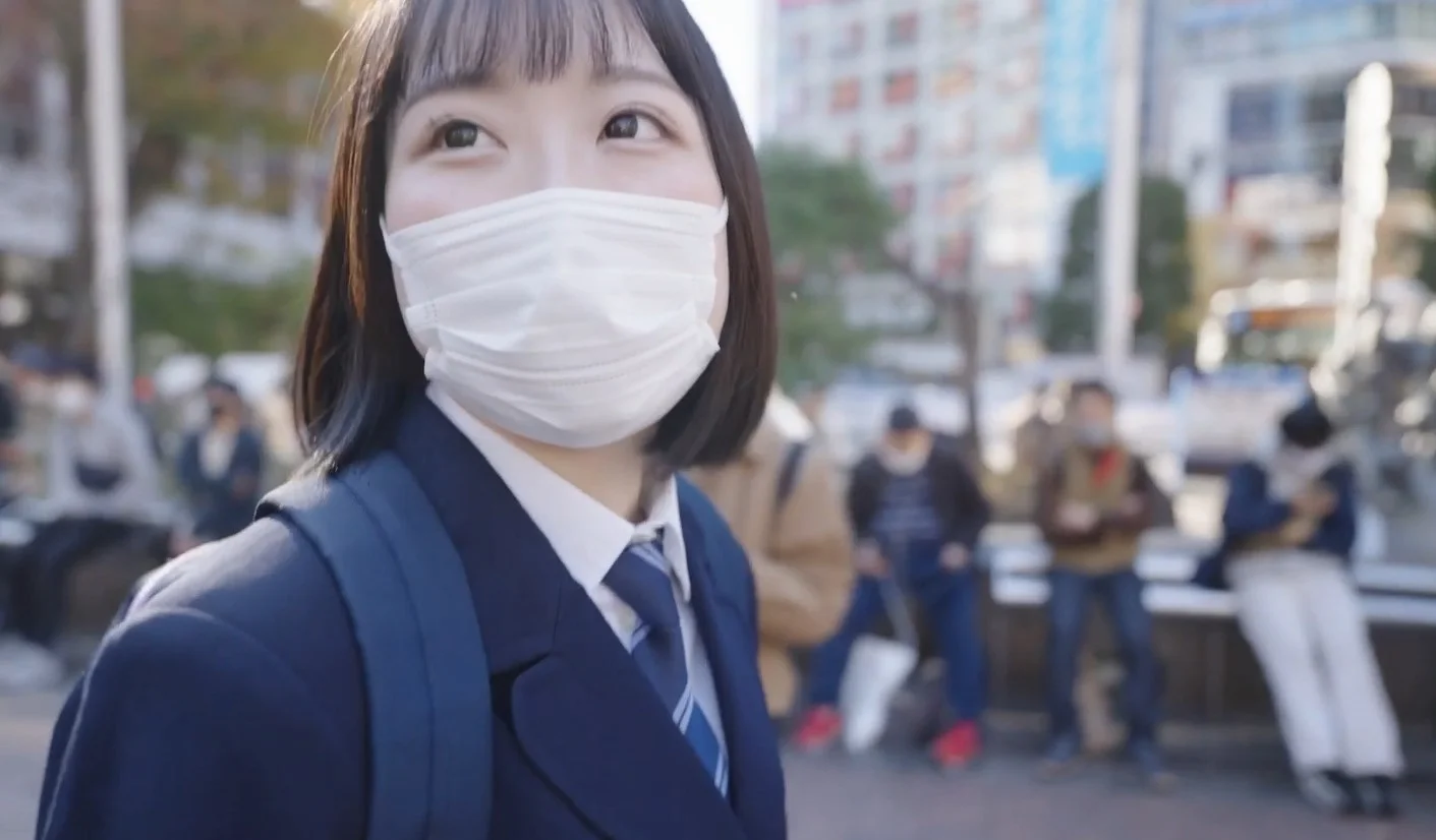 JKに見えるくらい童顔の女子