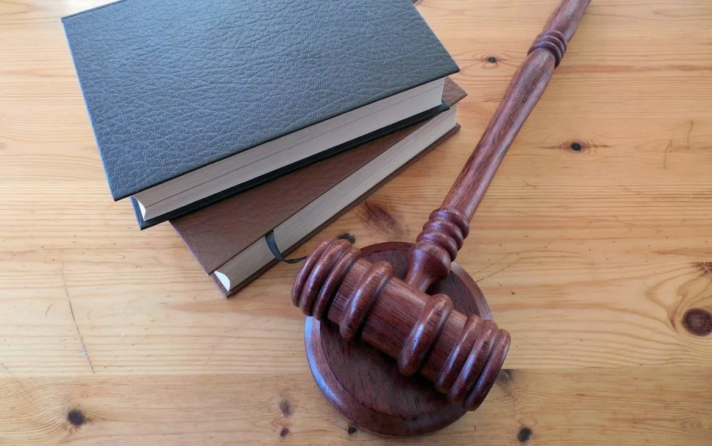 無修正エロ動画に関する法律について